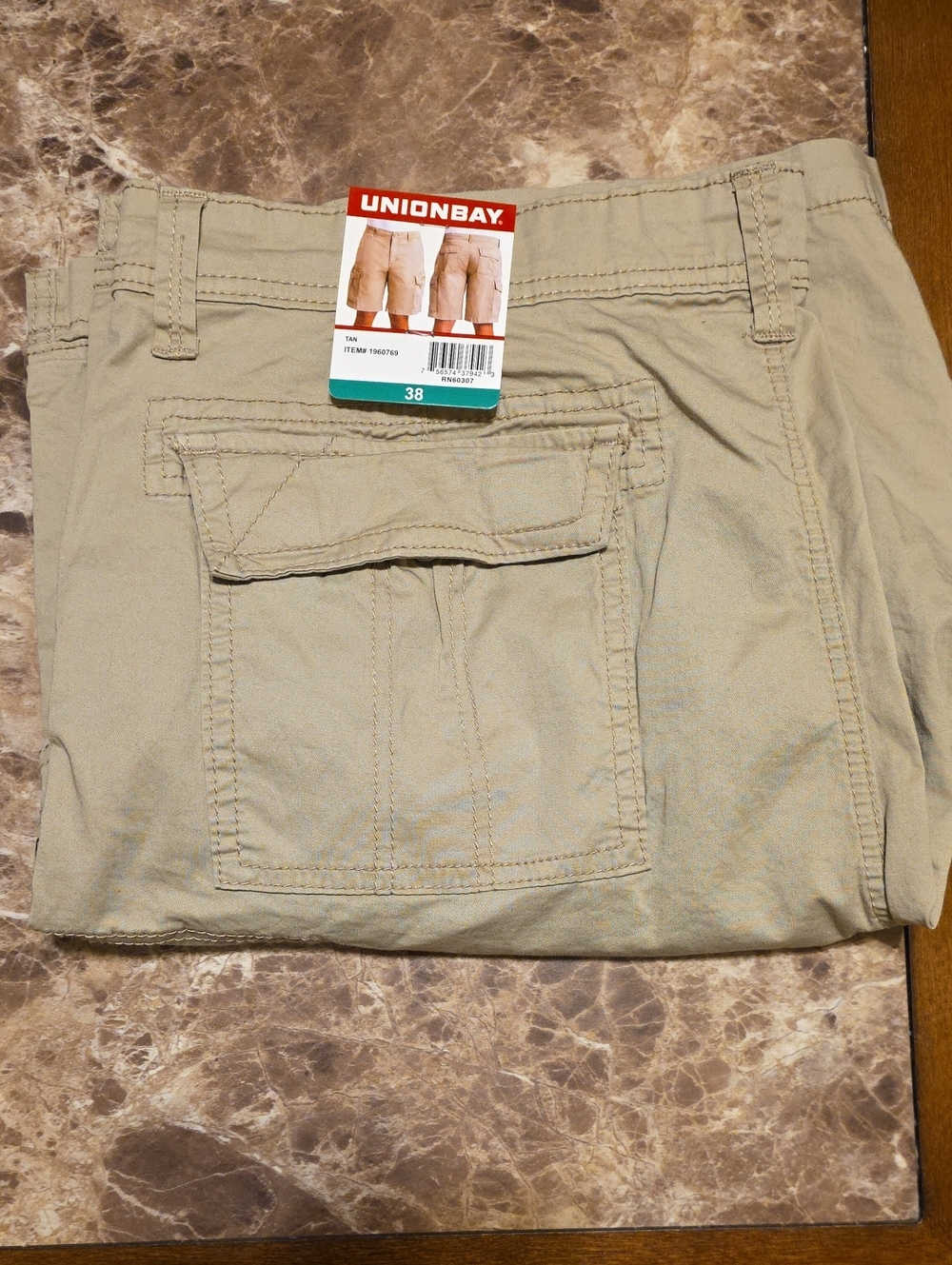 UNIONBAY Men’s Khaki Cargo Shorts